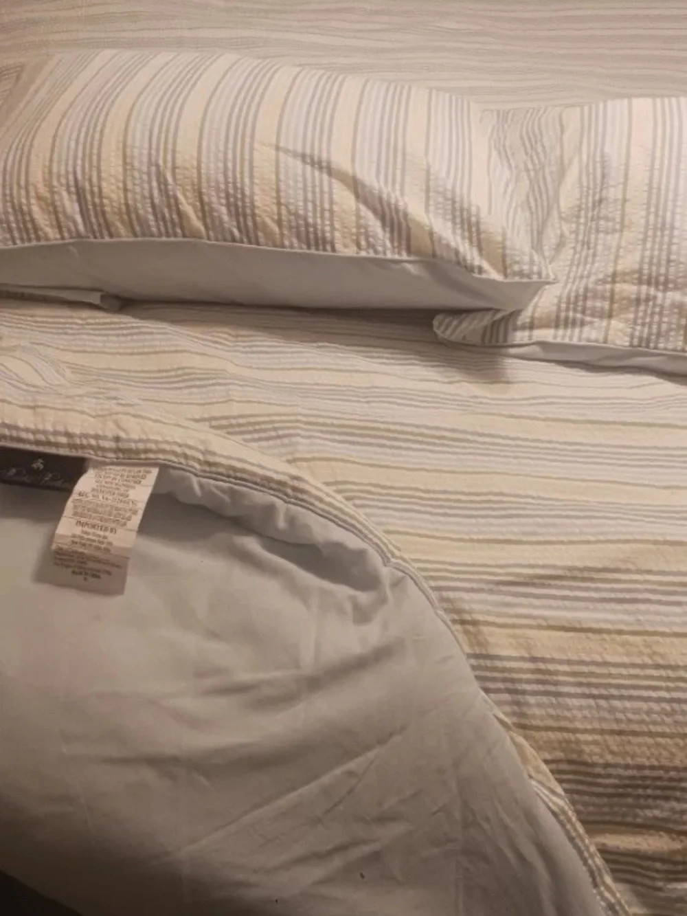 Brooks Brothers Striped Seersucker Comforter in Cream and Pale Blue